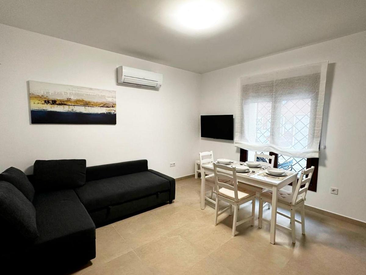 סן פדרו דל פינטר Apartamentos Turisticos Magallanes I מראה חיצוני תמונה