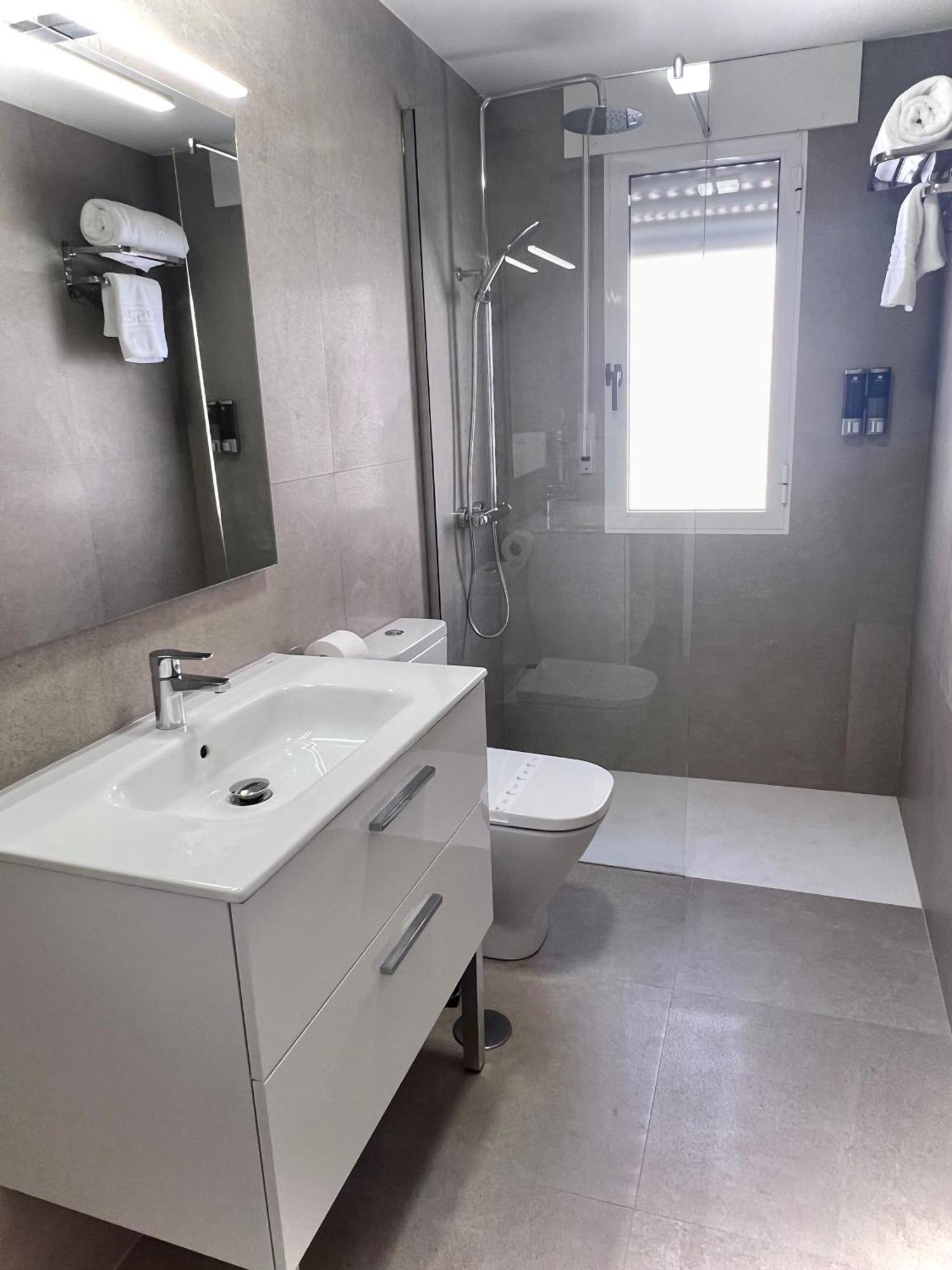 סן פדרו דל פינטר Apartamentos Turisticos Magallanes I מראה חיצוני תמונה