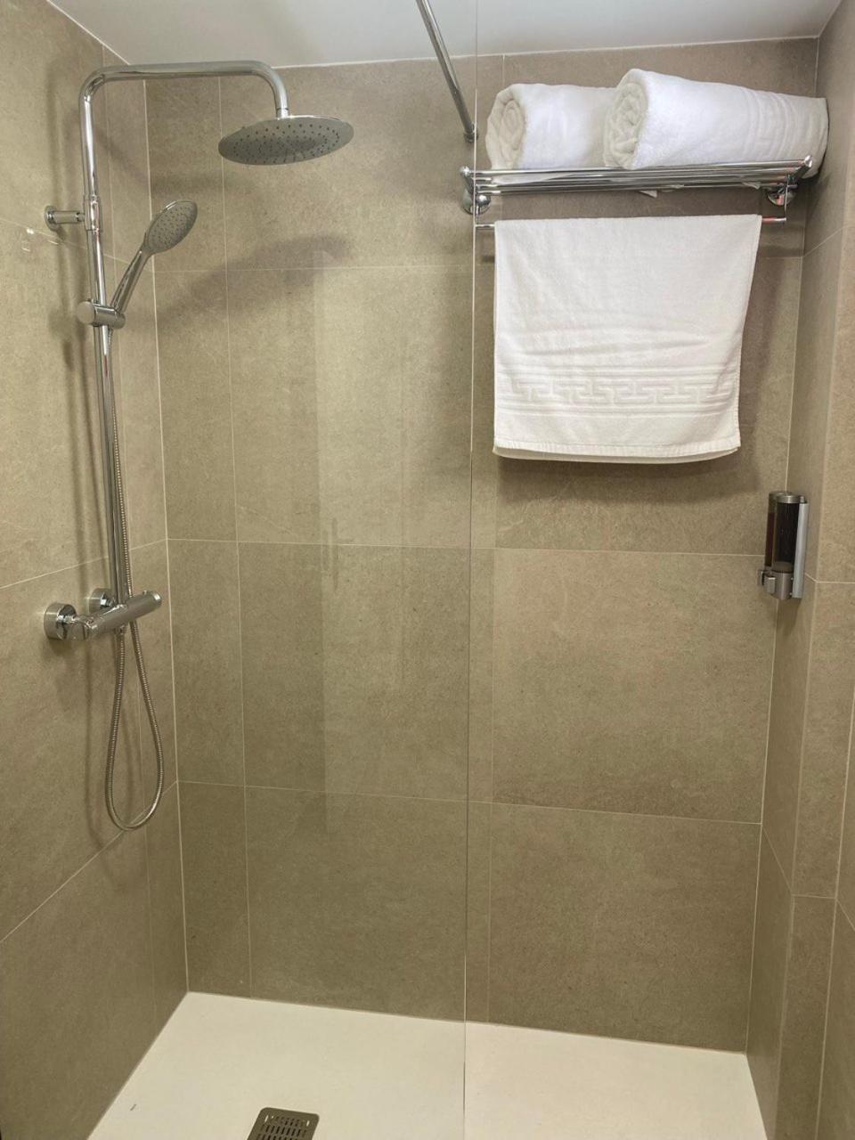 סן פדרו דל פינטר Apartamentos Turisticos Magallanes I מראה חיצוני תמונה